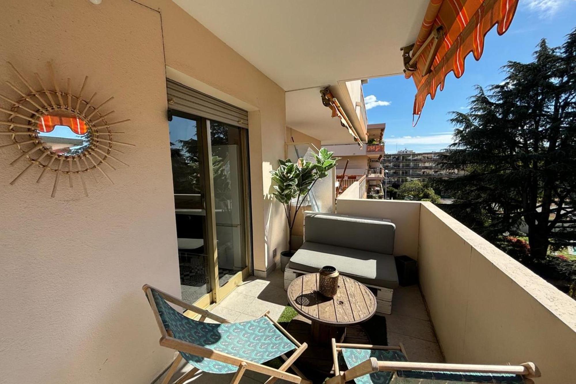 Bright Flat Near To The Beach & Harbor Saint-Laurent-du-Var Exteriér fotografie